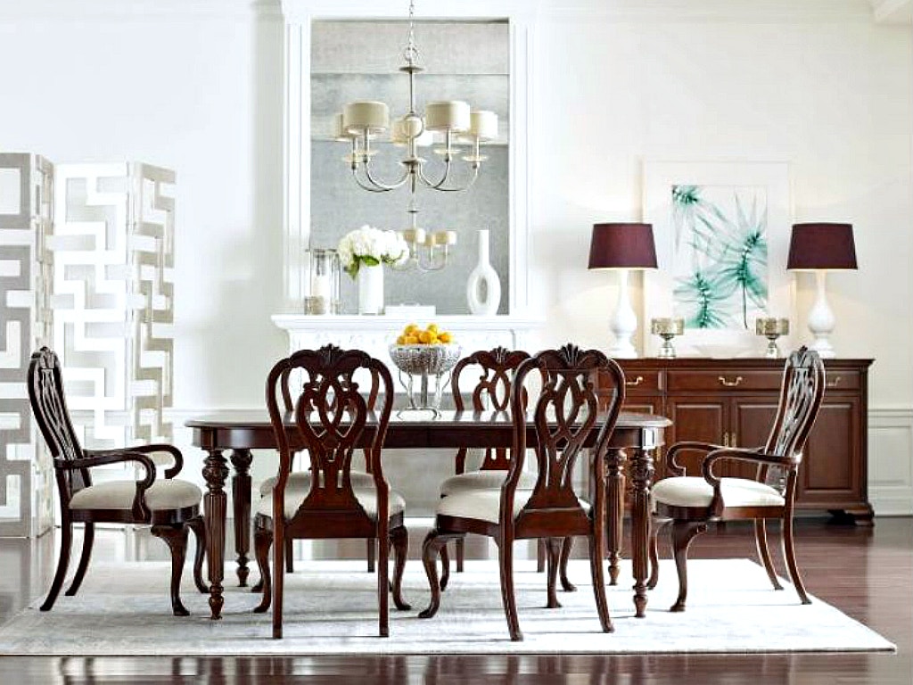 Queen anne dining online room set